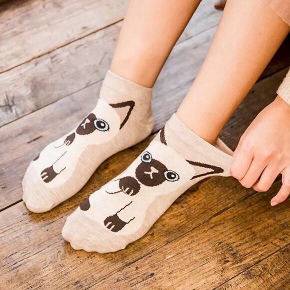 🆕Tan Cat Socks - Picture 2 of 4